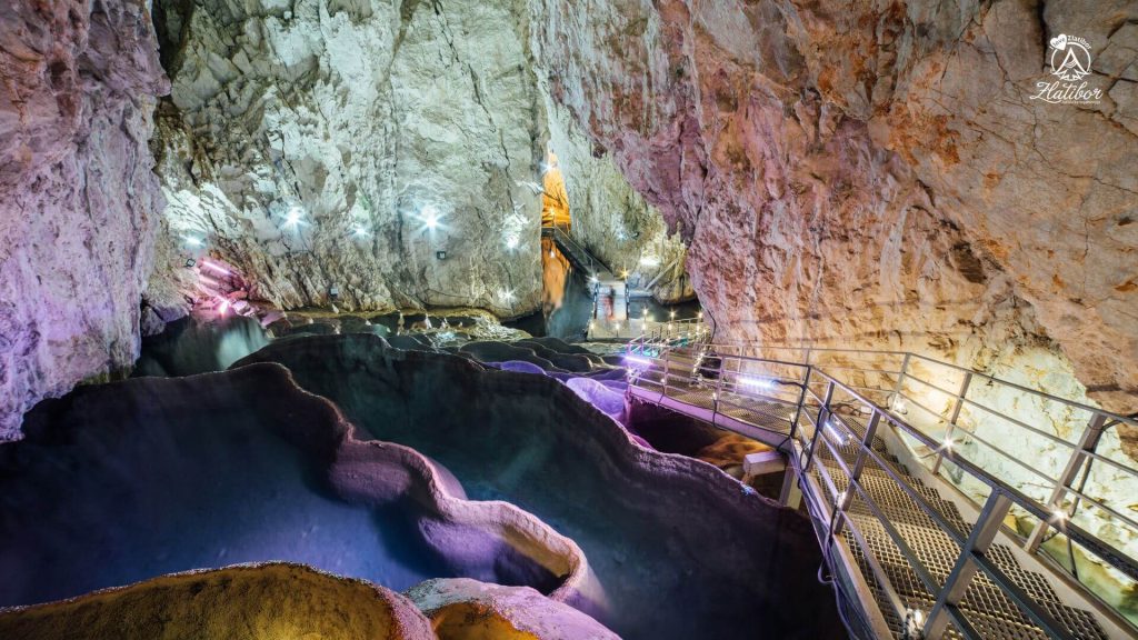Stopića pećina je neizostavni deo turističke ponude Zlatibora.